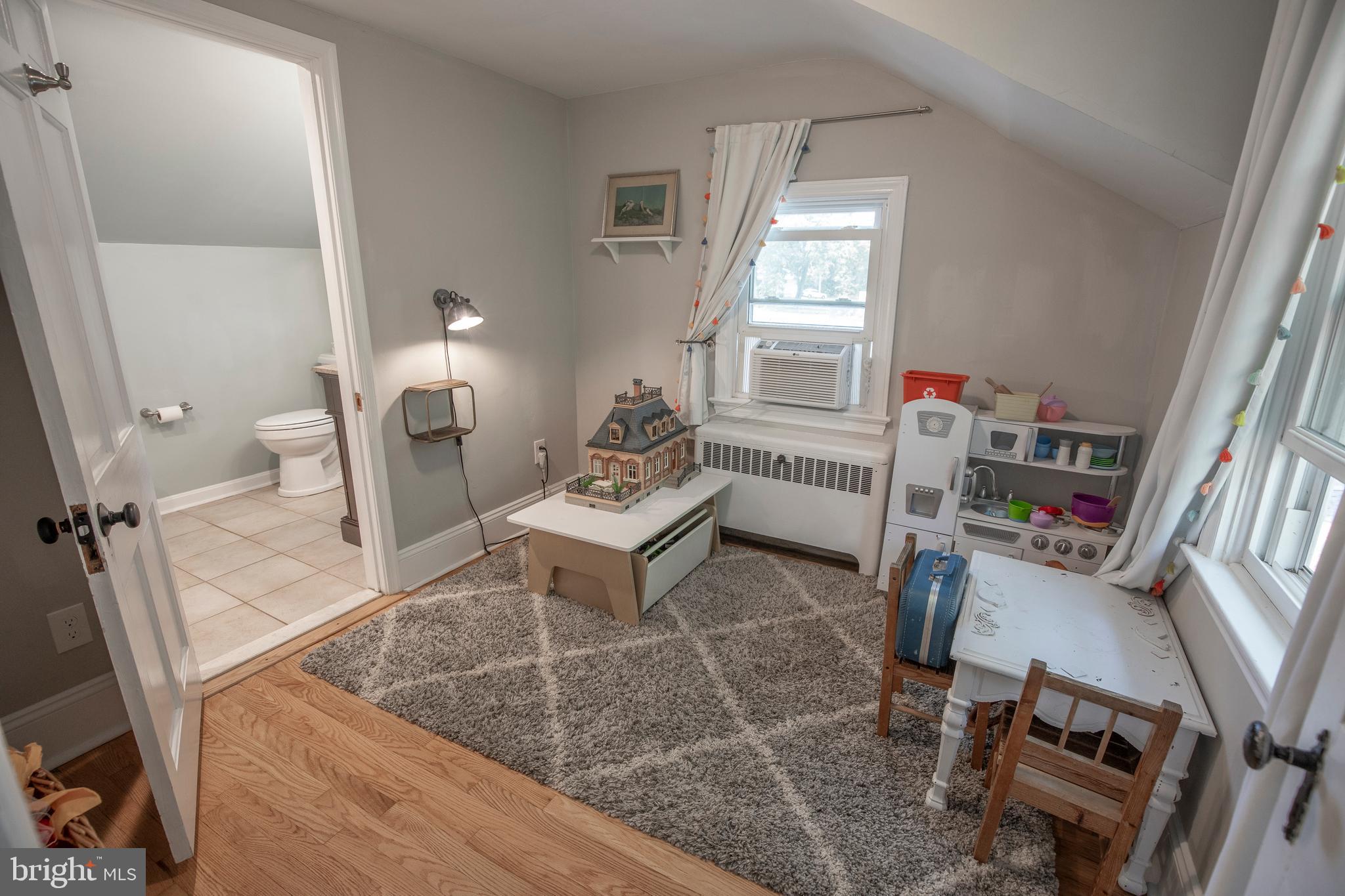 612 Kings Road Yardley, PA 19067 - Photo 38 of 52 Gallery Image 38