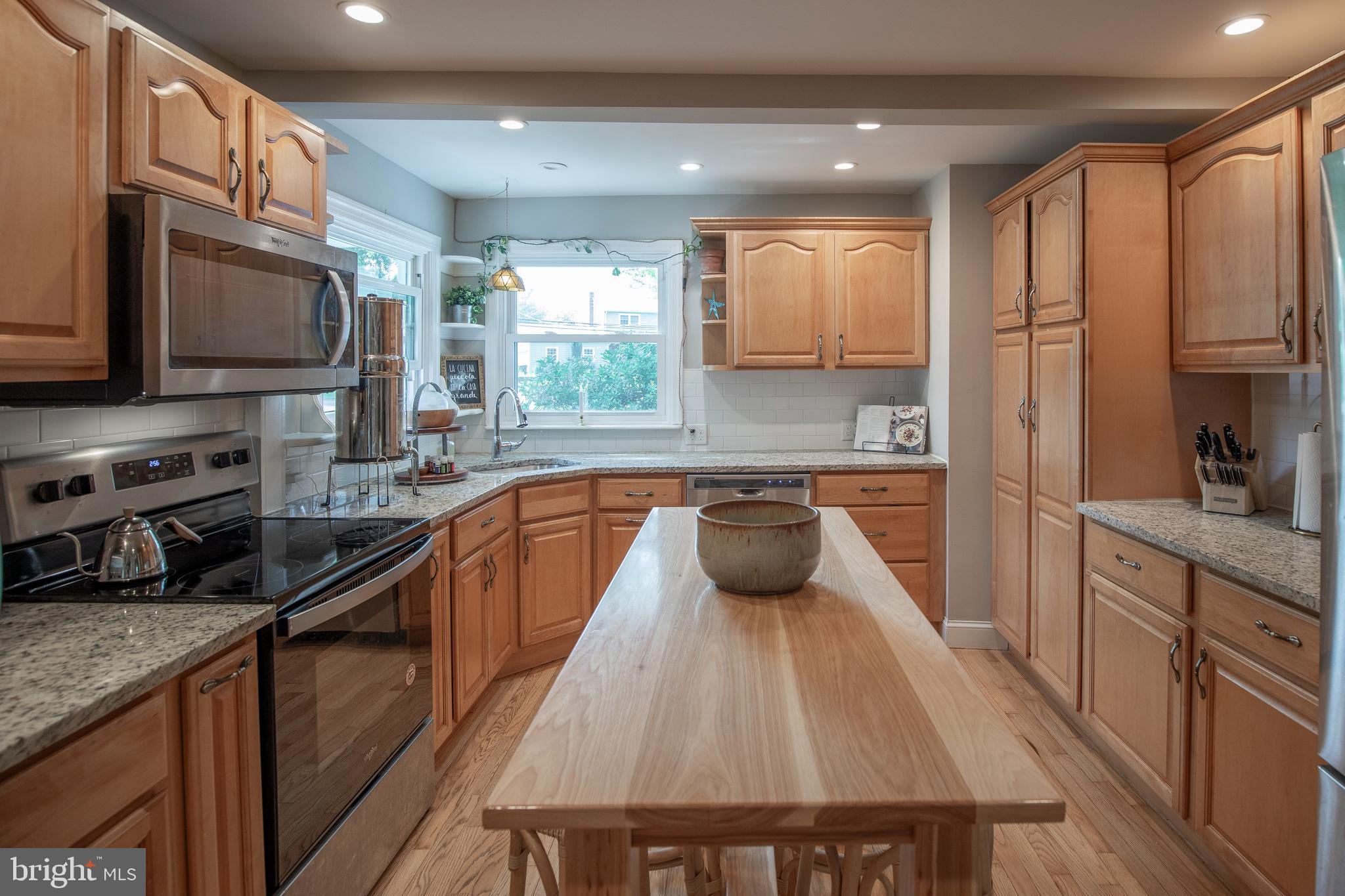 612 Kings Road Yardley, PA 19067 - Photo 8 of 52 Gallery Image 8