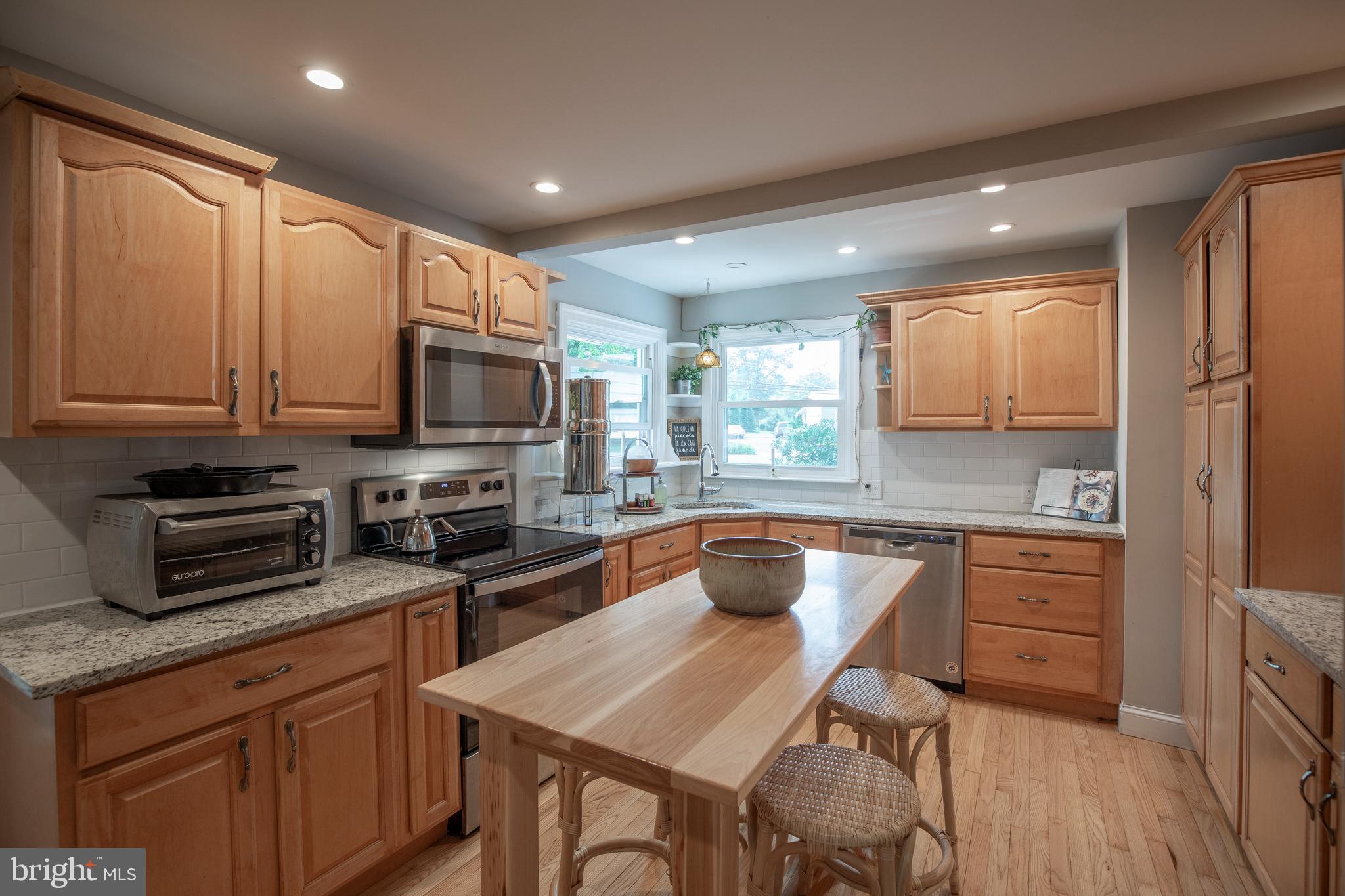 612 Kings Road Yardley, PA 19067 - Photo 9 of 52 Gallery Image 9