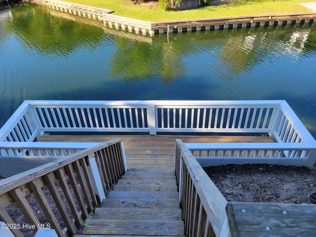 $2,950 | 202 Lagoon Court, Emerald Isle, NC 28594