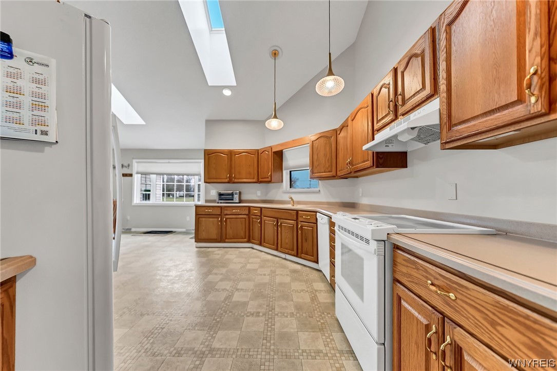 7237 Townline Road Pendleton, NY 14120 - Photo 13 of 50