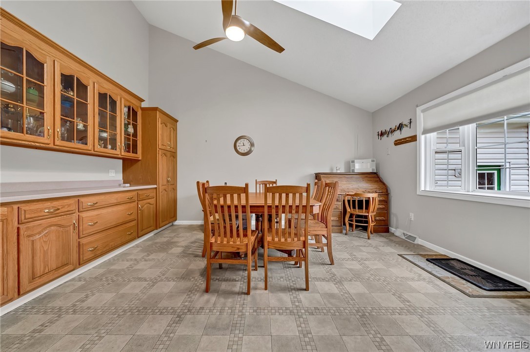 7237 Townline Road Pendleton, NY 14120 - Photo 15 of 50