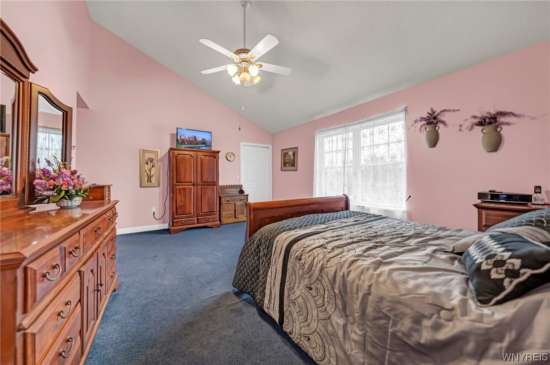 7237 Townline Road Pendleton, NY 14120 - Photo 36 of 50 primary suite