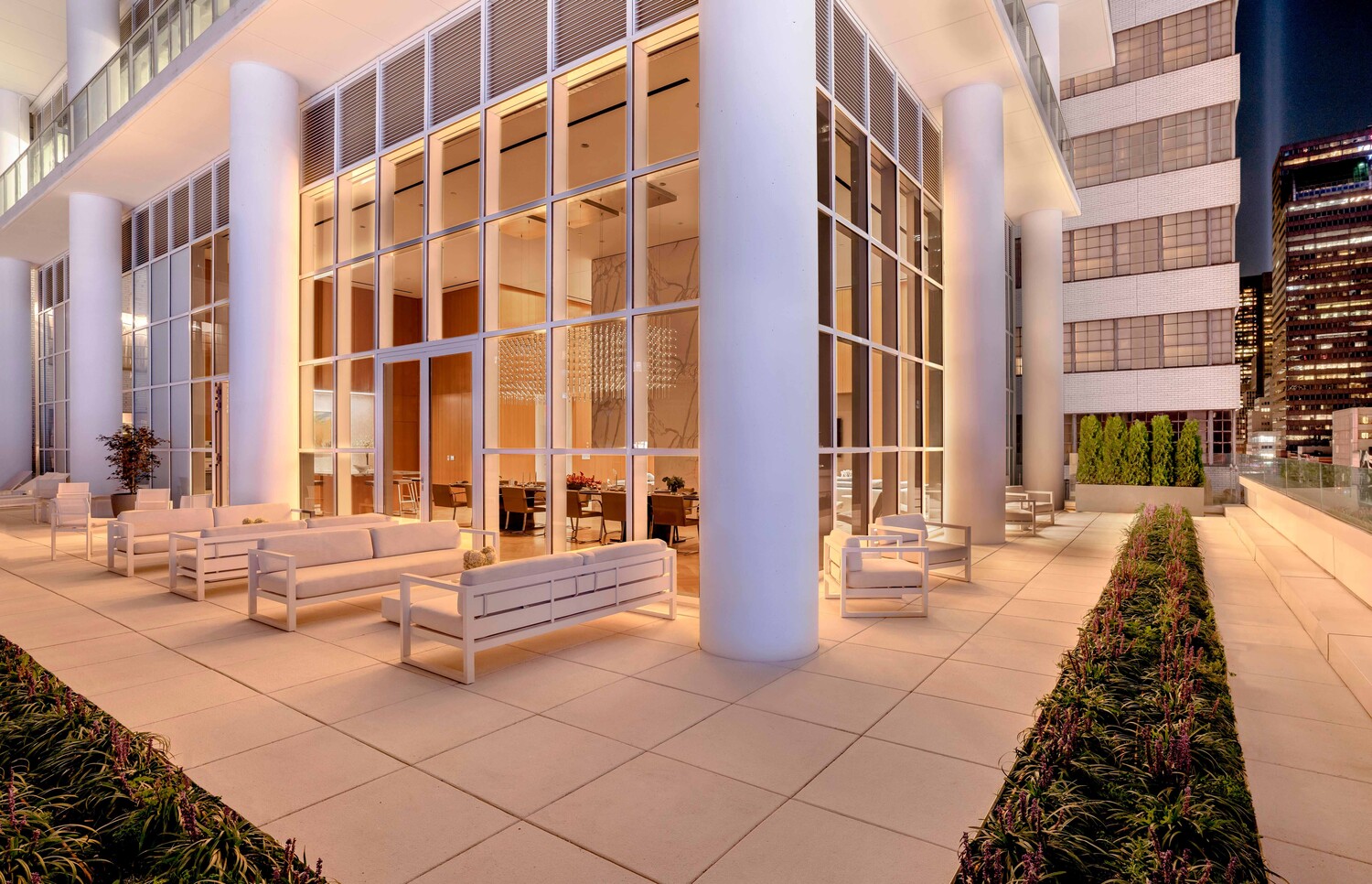 200 East 59th Street, Unit 11B Manhattan, NY 10022 - Photo 9 of 12