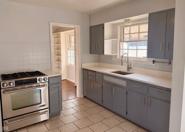 $1,800 | 1524 East 54th Street, Indianapolis, IN 46220