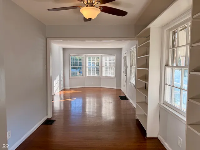 $1,800 | 1524 East 54th Street, Indianapolis, IN 46220