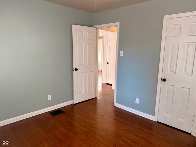 $1,800 | 1524 East 54th Street, Indianapolis, IN 46220