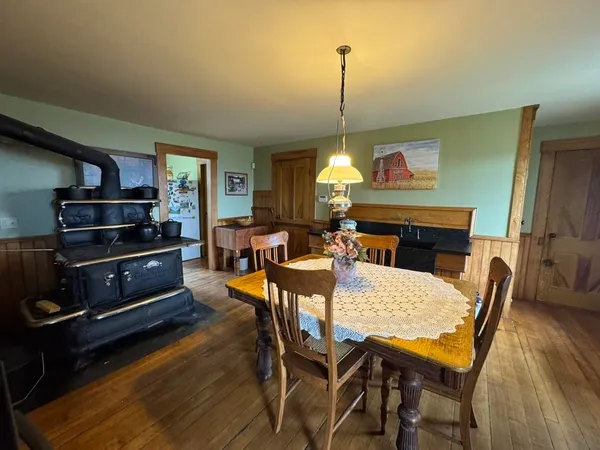 $1,200,000 | 762 A Town Road 65, Barnet, VT 05821