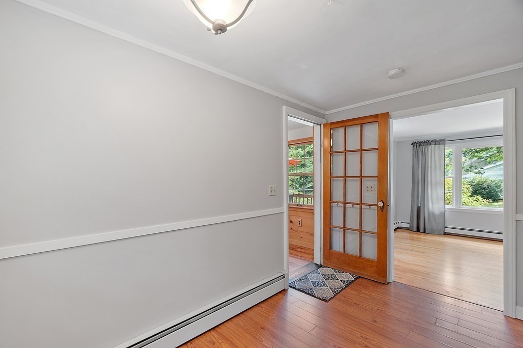 38 Mayflower Road Leicester, MA 01524 - Photo 11 of 31 Gallery Image 11