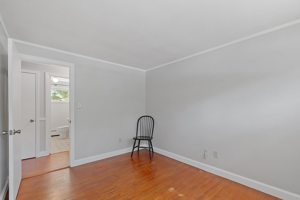 38 Mayflower Road Leicester, MA 01524 - Photo 15 of 31 Gallery Image 15