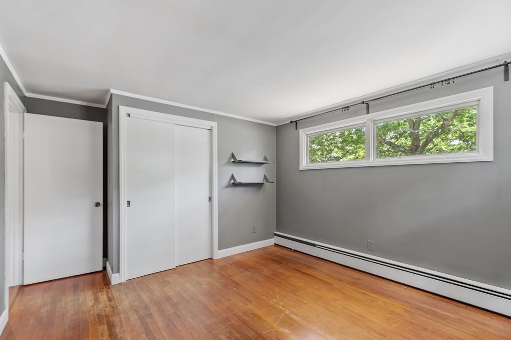 38 Mayflower Road Leicester, MA 01524 - Photo 17 of 31 Gallery Image 17