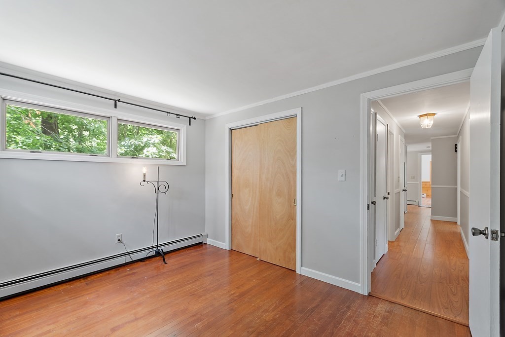 38 Mayflower Road Leicester, MA 01524 - Photo 19 of 31 Gallery Image 19