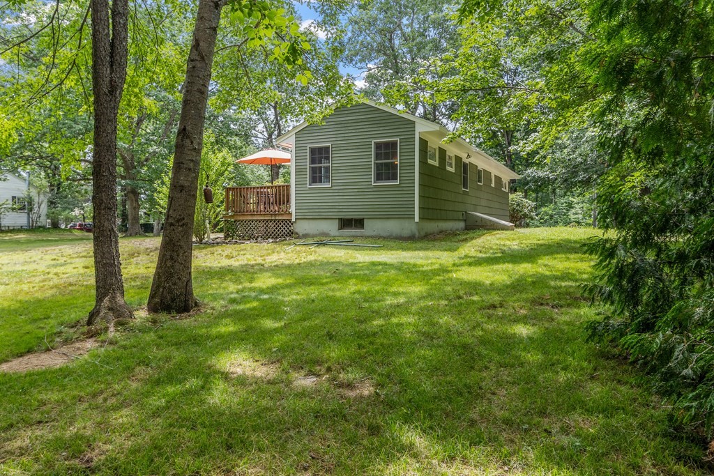 38 Mayflower Road Leicester, MA 01524 - Photo 27 of 31 Gallery Image 27