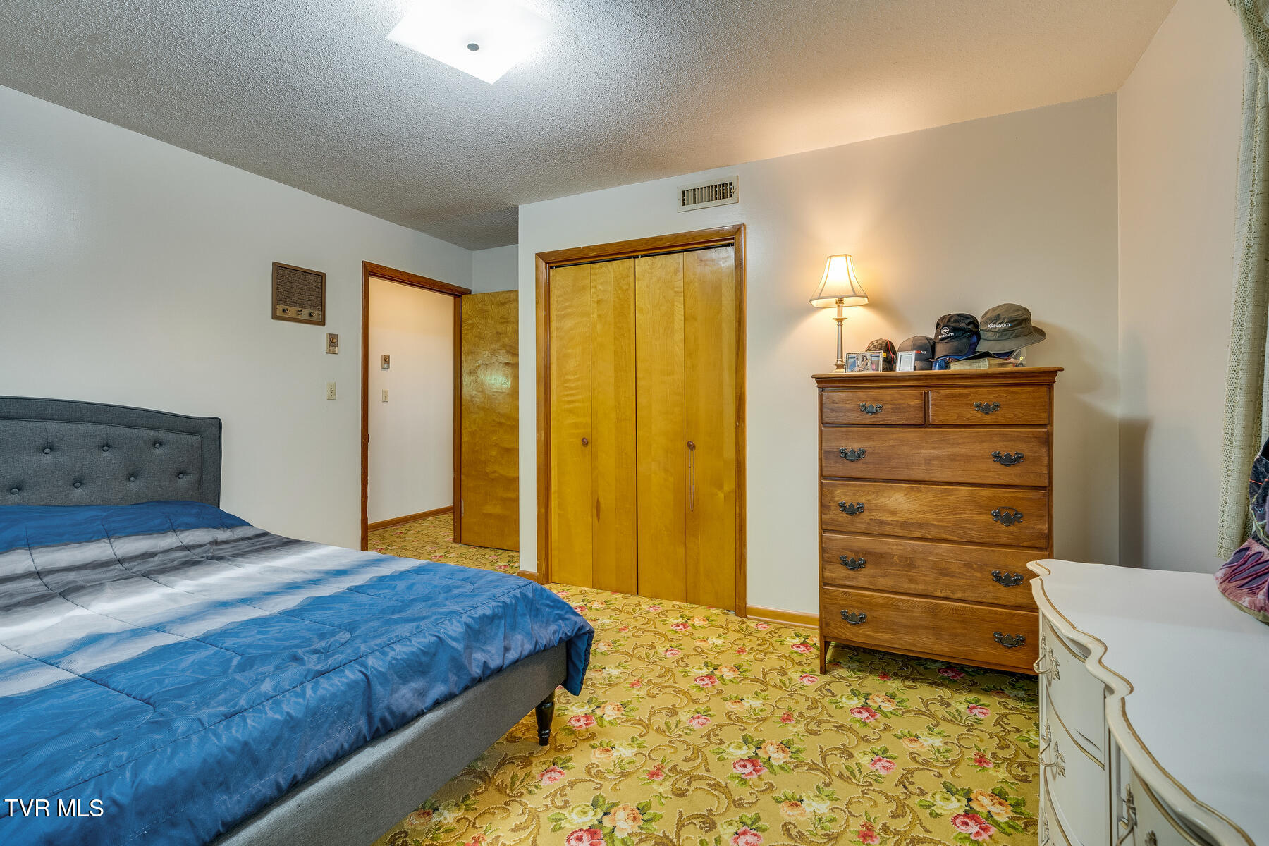 4501 Old Stage Road Kingsport, TN 37664 - Photo 21 of 35 021