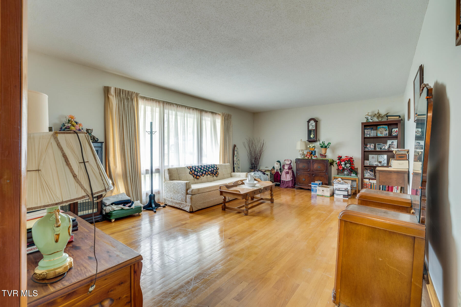 4501 Old Stage Road Kingsport, TN 37664 - Photo 6 of 35 006