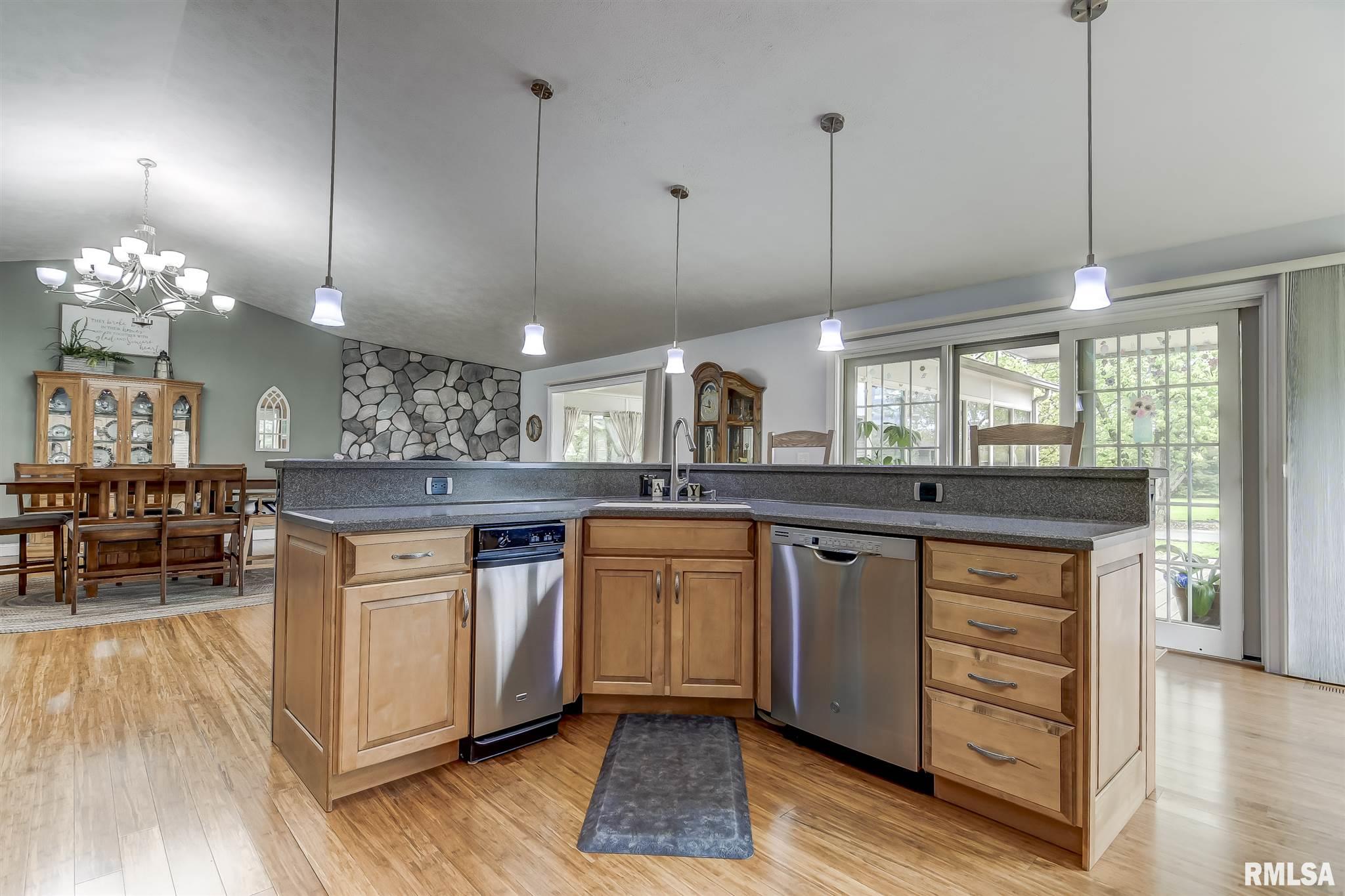 546 Jostes Road Rochester, IL 62563 - Photo 12 of 50