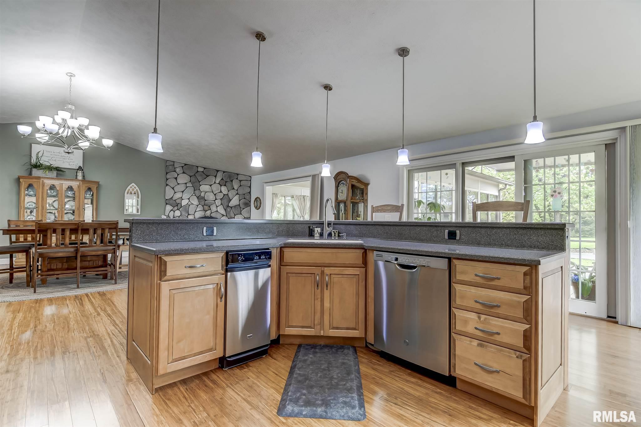 546 Jostes Road Rochester, IL 62563 - Photo 15 of 50