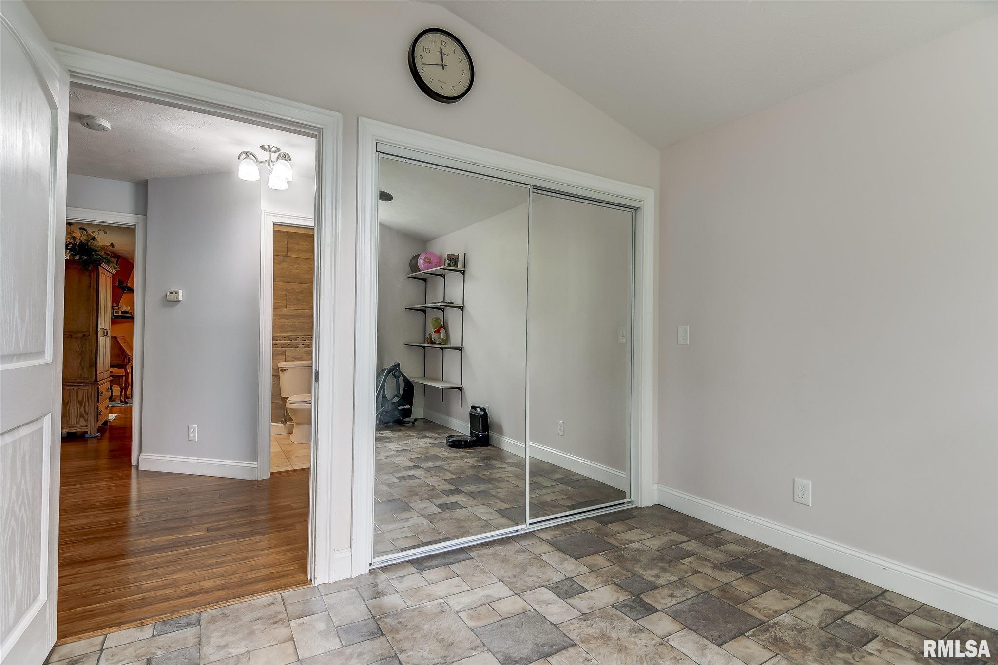 546 Jostes Road Rochester, IL 62563 - Photo 37 of 50