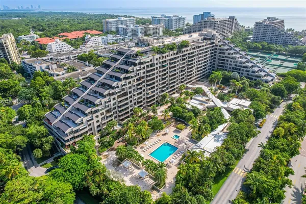 $2,649,000 | 151 Crandon Boulevard, Unit 345, Key Biscayne, FL 33149