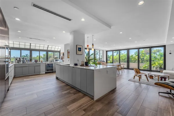$2,649,000 | 151 Crandon Boulevard, Unit 345, Key Biscayne, FL 33149