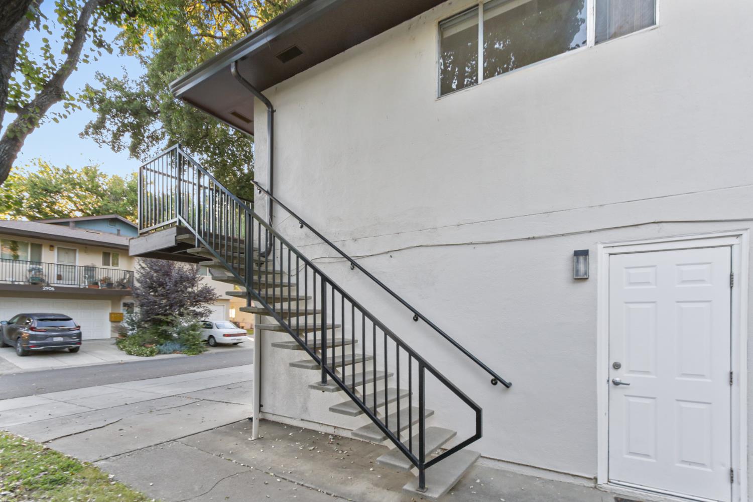 2911 Austin Street, Unit 4 Davis, CA 95618 - Photo 3 of 35
