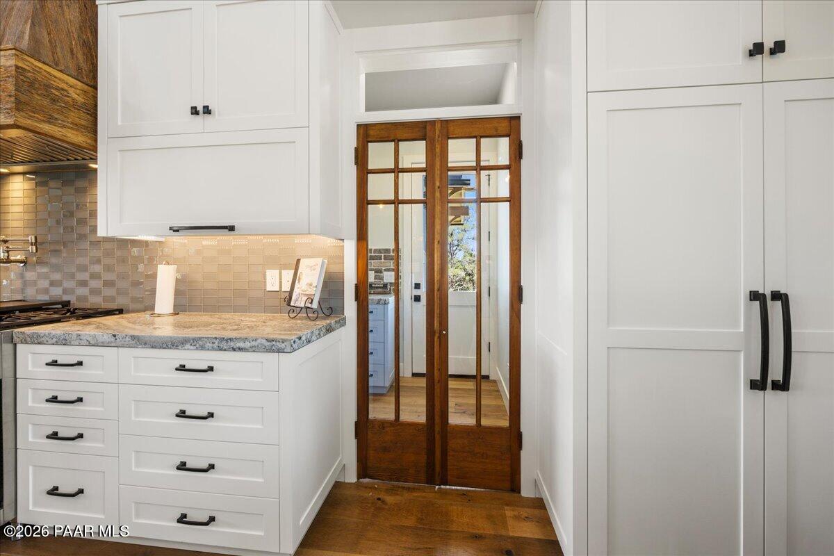 10255 North Chaos Ranch Road Prescott, AZ 86305 - Photo 17 of 97 048-Pantry