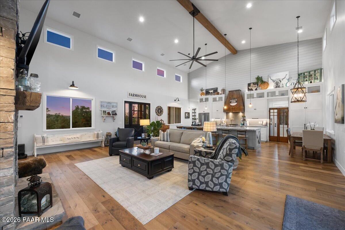 10255 North Chaos Ranch Road Prescott, AZ 86305 - Photo 30 of 97 026-Living Room