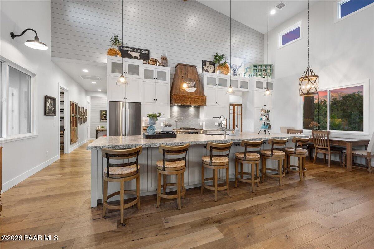 10255 North Chaos Ranch Road Prescott, AZ 86305 - Photo 3 of 97 029-Kitchen