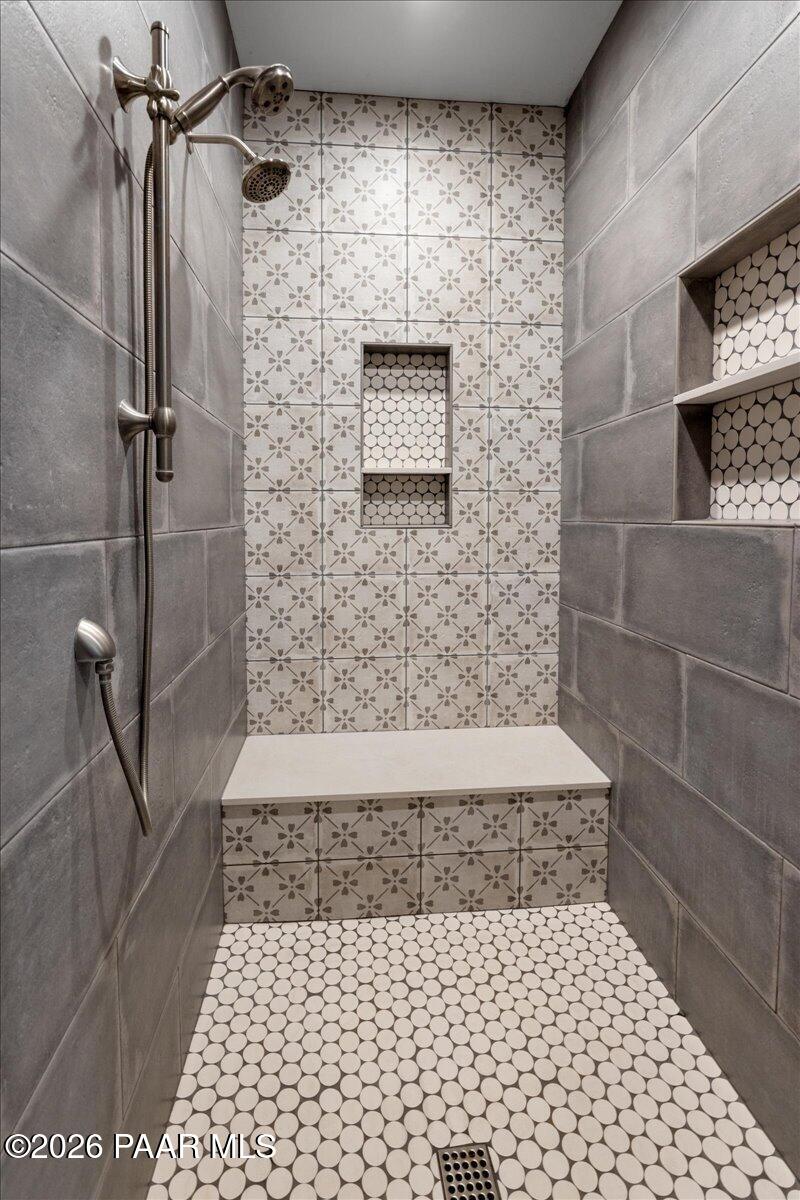 10255 North Chaos Ranch Road Prescott, AZ 86305 - Photo 39 of 97 061-Master Suite