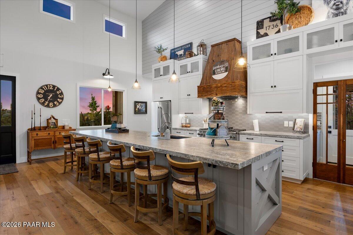 10255 North Chaos Ranch Road Prescott, AZ 86305 - Photo 4 of 97 031-Kitchen