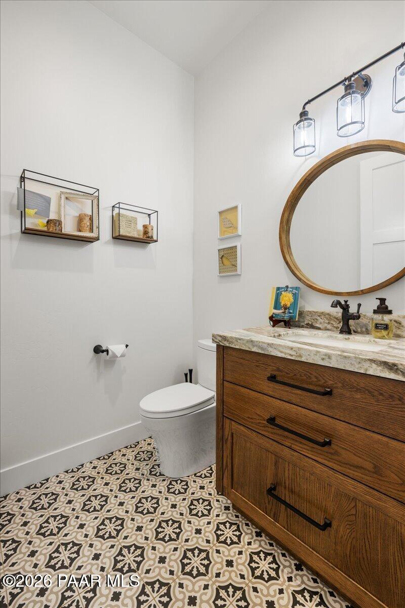 10255 North Chaos Ranch Road Prescott, AZ 86305 - Photo 49 of 101 071-Powder Room