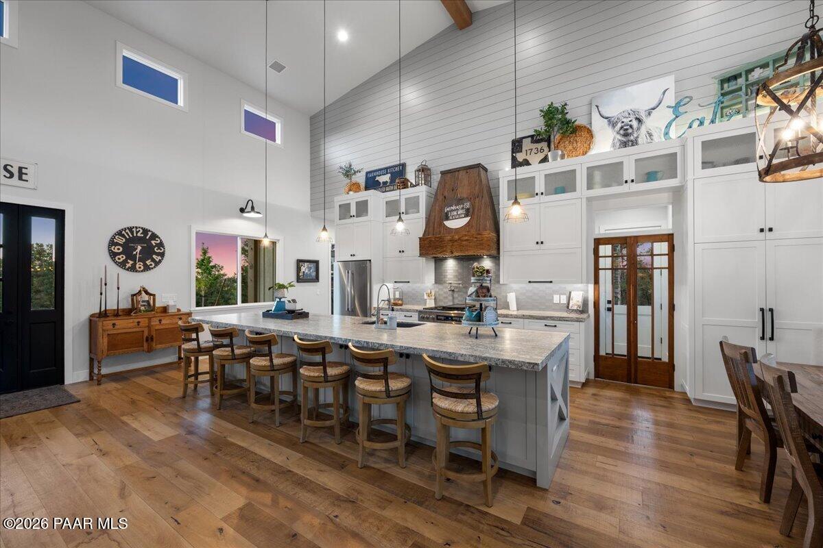 10255 North Chaos Ranch Road Prescott, AZ 86305 - Photo 6 of 97 033-Kitchen