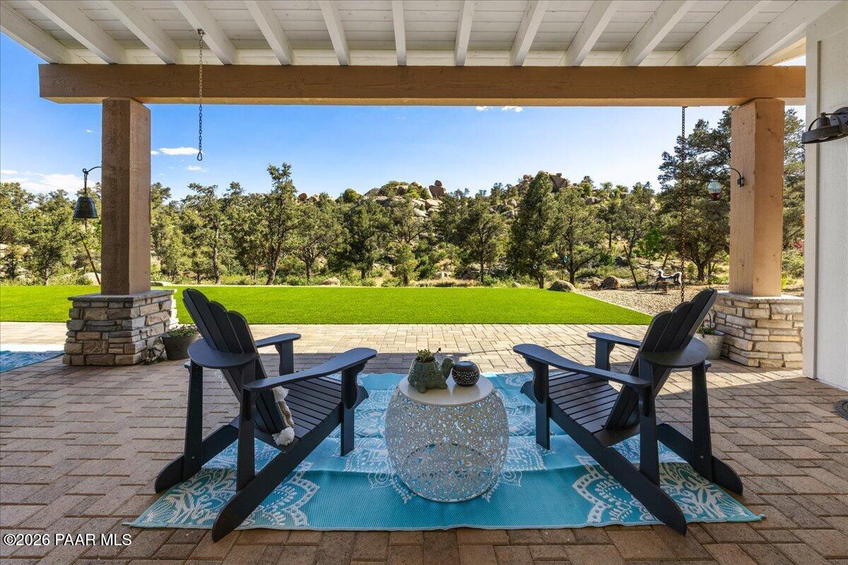 10255 North Chaos Ranch Road Prescott, AZ 86305 - Photo 61 of 101 075-Patio