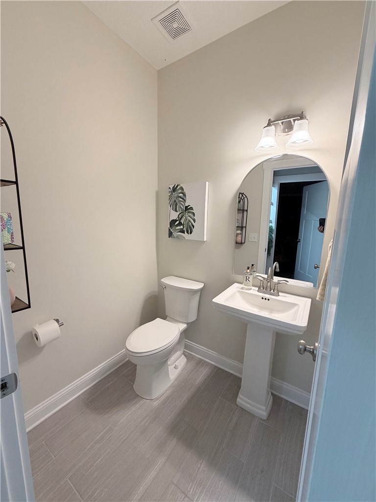 106 Crown Circle Brunswick, GA 31525 - Photo 15 of 25