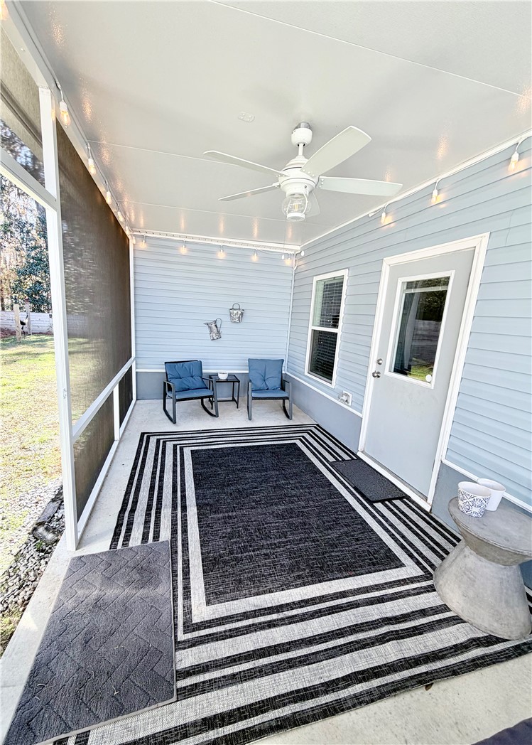 106 Crown Circle Brunswick, GA 31525 - Photo 5 of 25