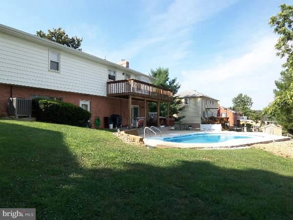 12 Gloucester Road Front Royal, VA 22630 - Photo 27 of 27 Exterior (Rear)