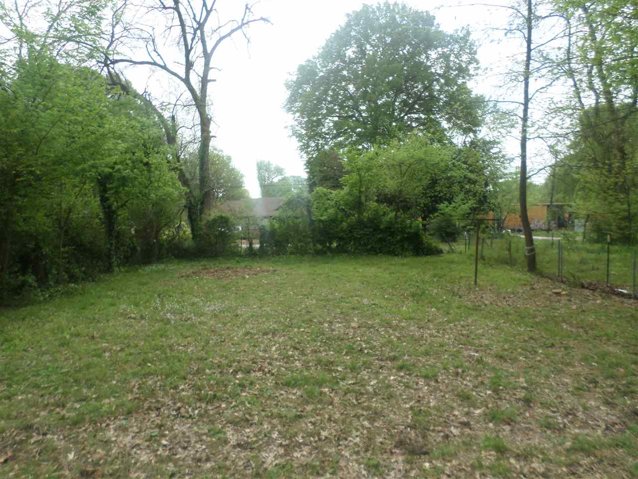 1670 Villa Road Memphis, TN 38108 - Photo 3 of 8 Gallery Image 3