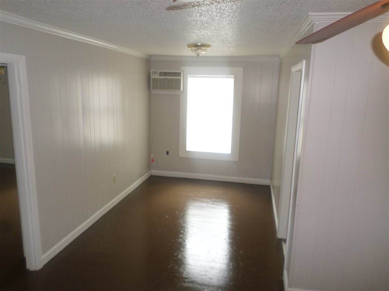 1670 Villa Road Memphis, TN 38108 - Photo 5 of 8 Gallery Image 5