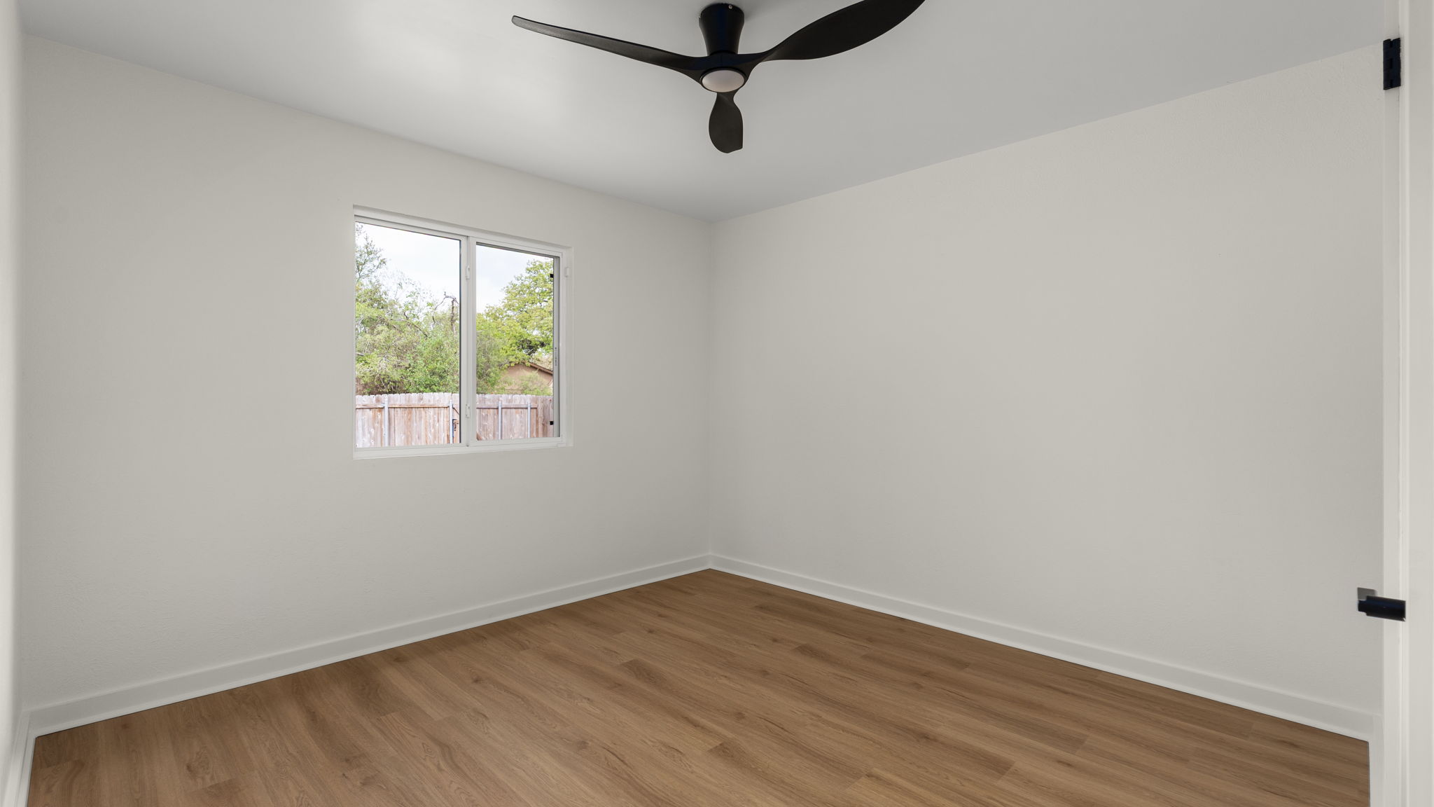 3921 Leafield Drive Austin, TX 78749 - Photo 20 of 26