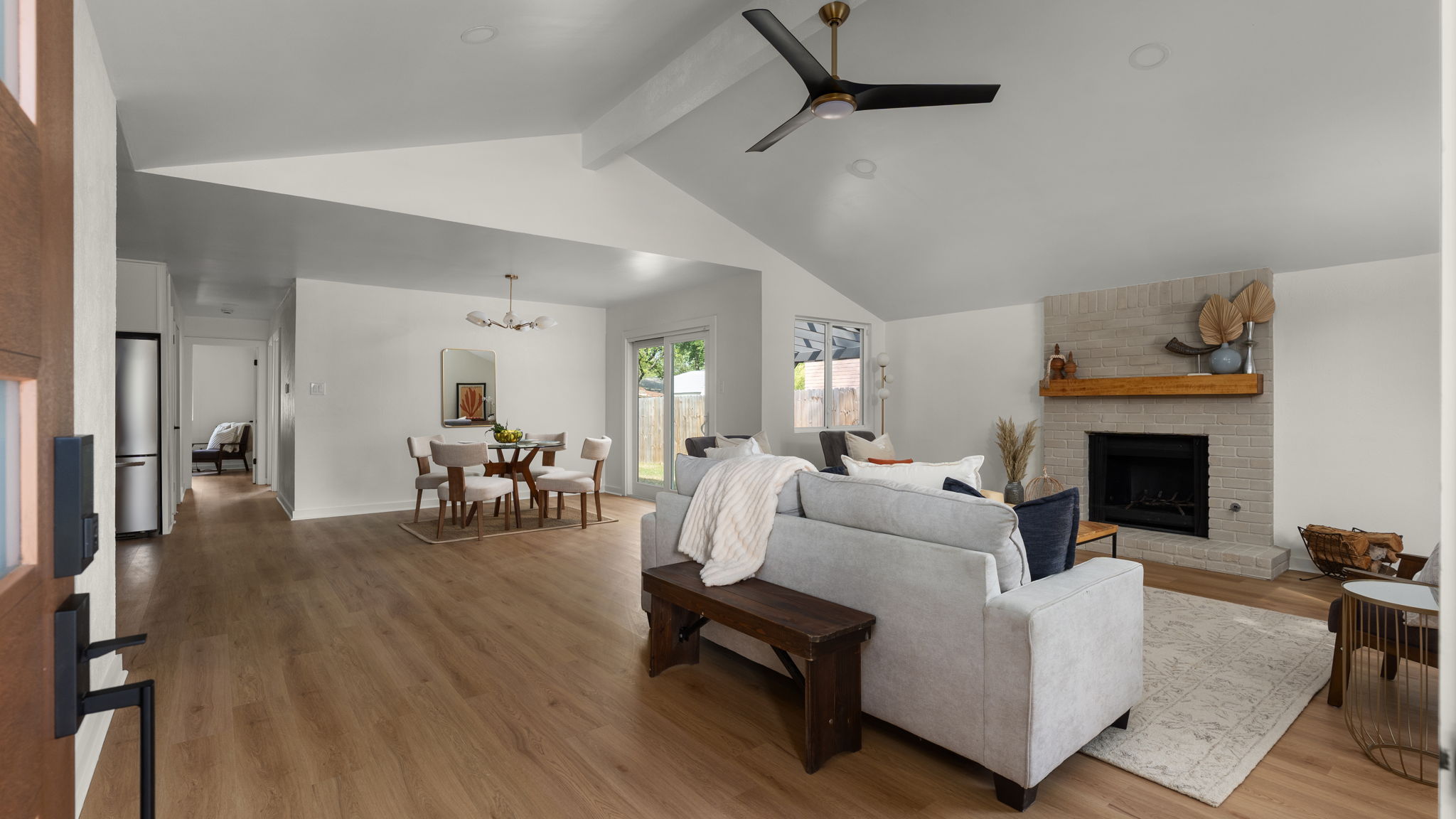 3921 Leafield Drive Austin, TX 78749 - Photo 4 of 26