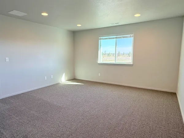 $459,900 | 1734 East C Street, Deer Park, WA 99006