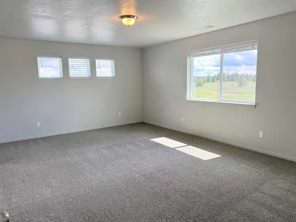 $459,900 | 1734 East C Street, Deer Park, WA 99006