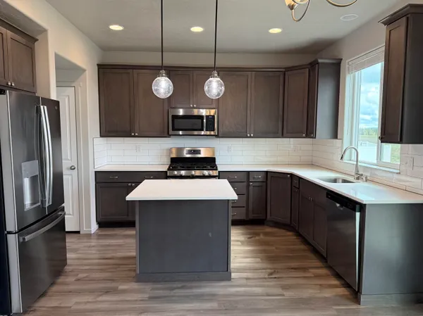 $459,900 | 1734 East C Street, Deer Park, WA 99006