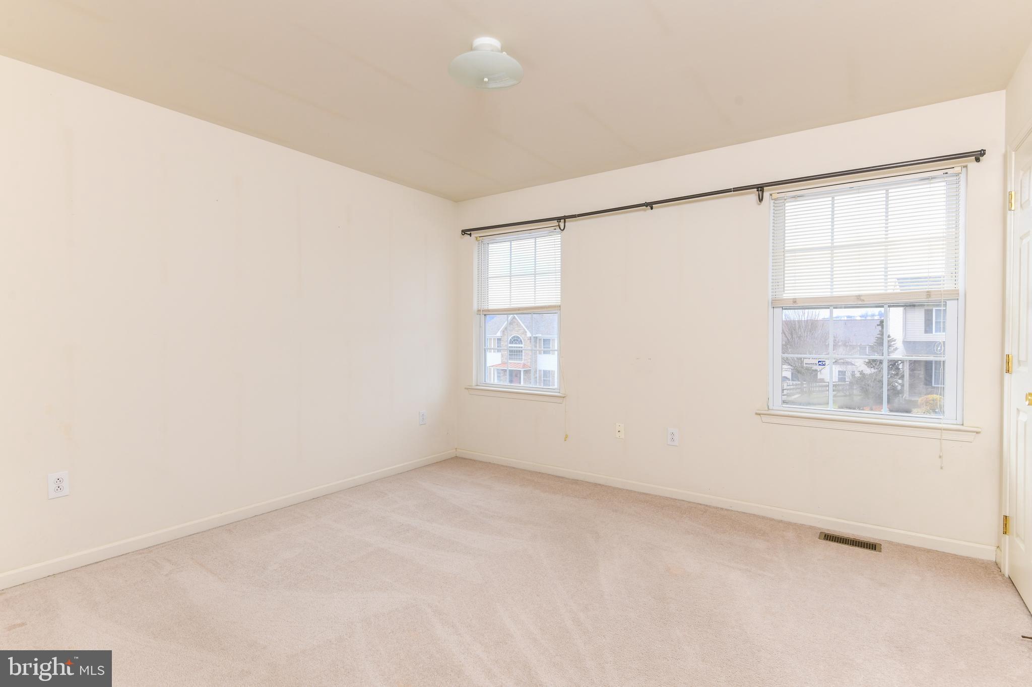 230 North Sandy Lane Reading, PA 19608 - Photo 28 of 38