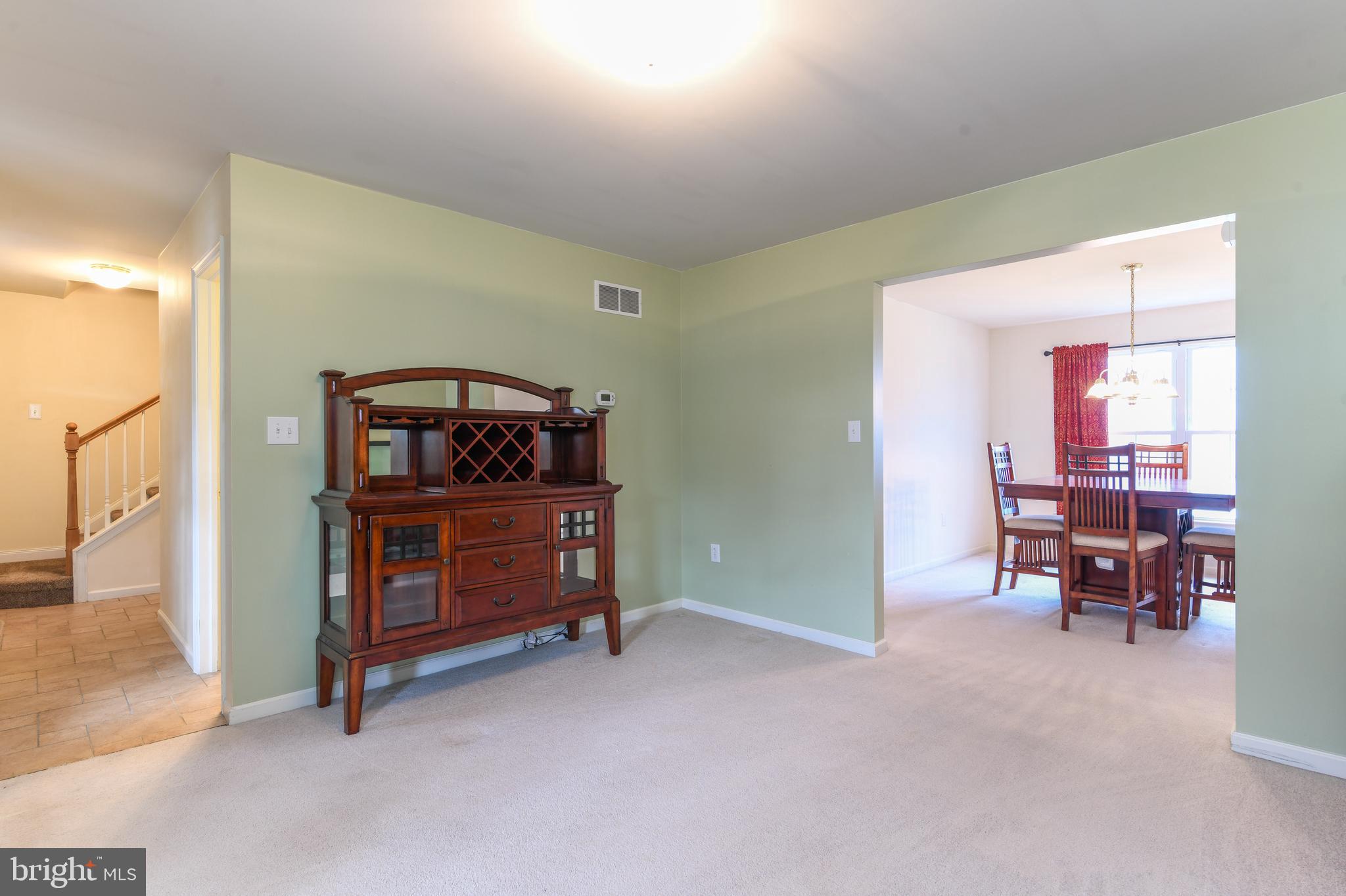 230 North Sandy Lane Reading, PA 19608 - Photo 6 of 38