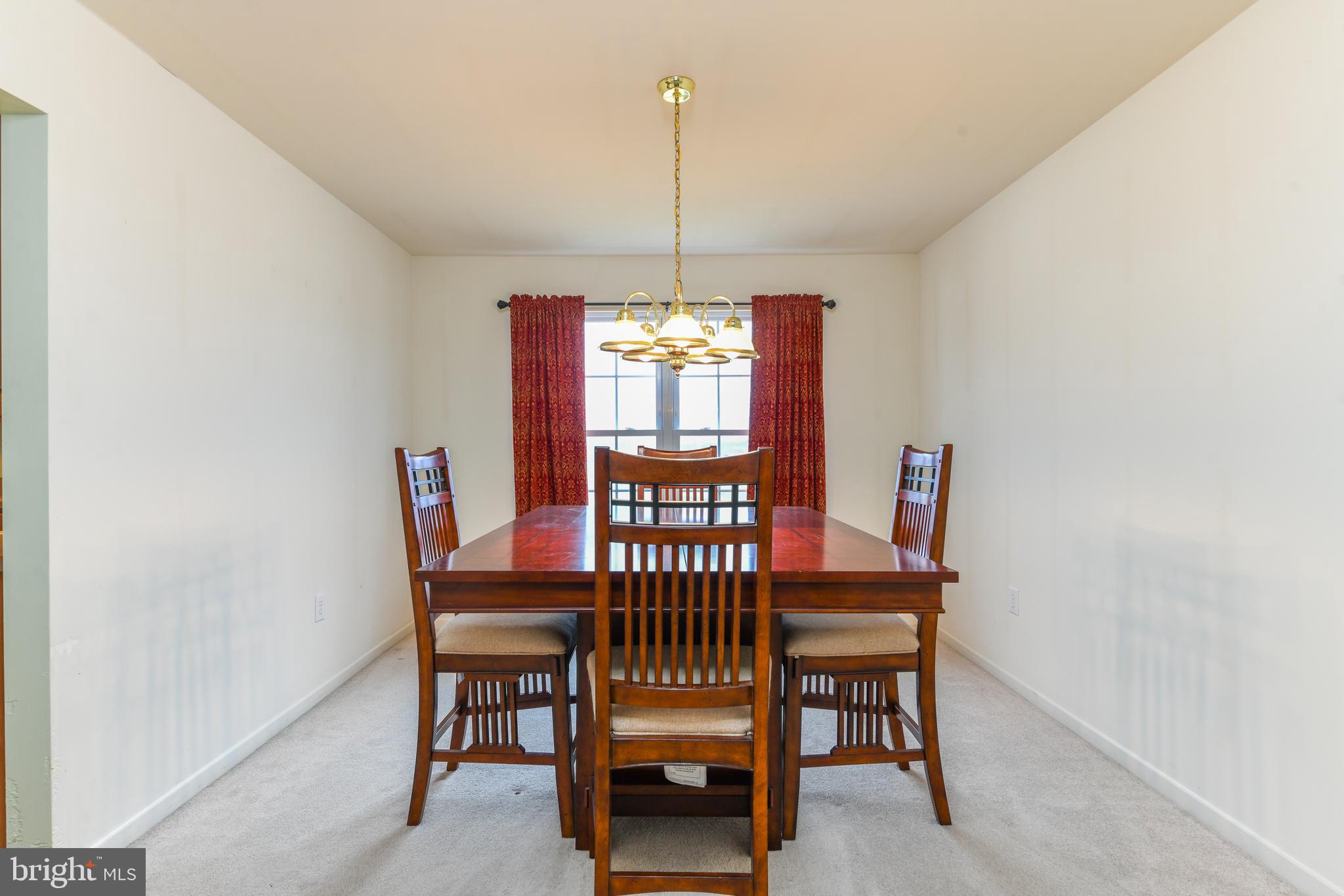 230 North Sandy Lane Reading, PA 19608 - Photo 7 of 38
