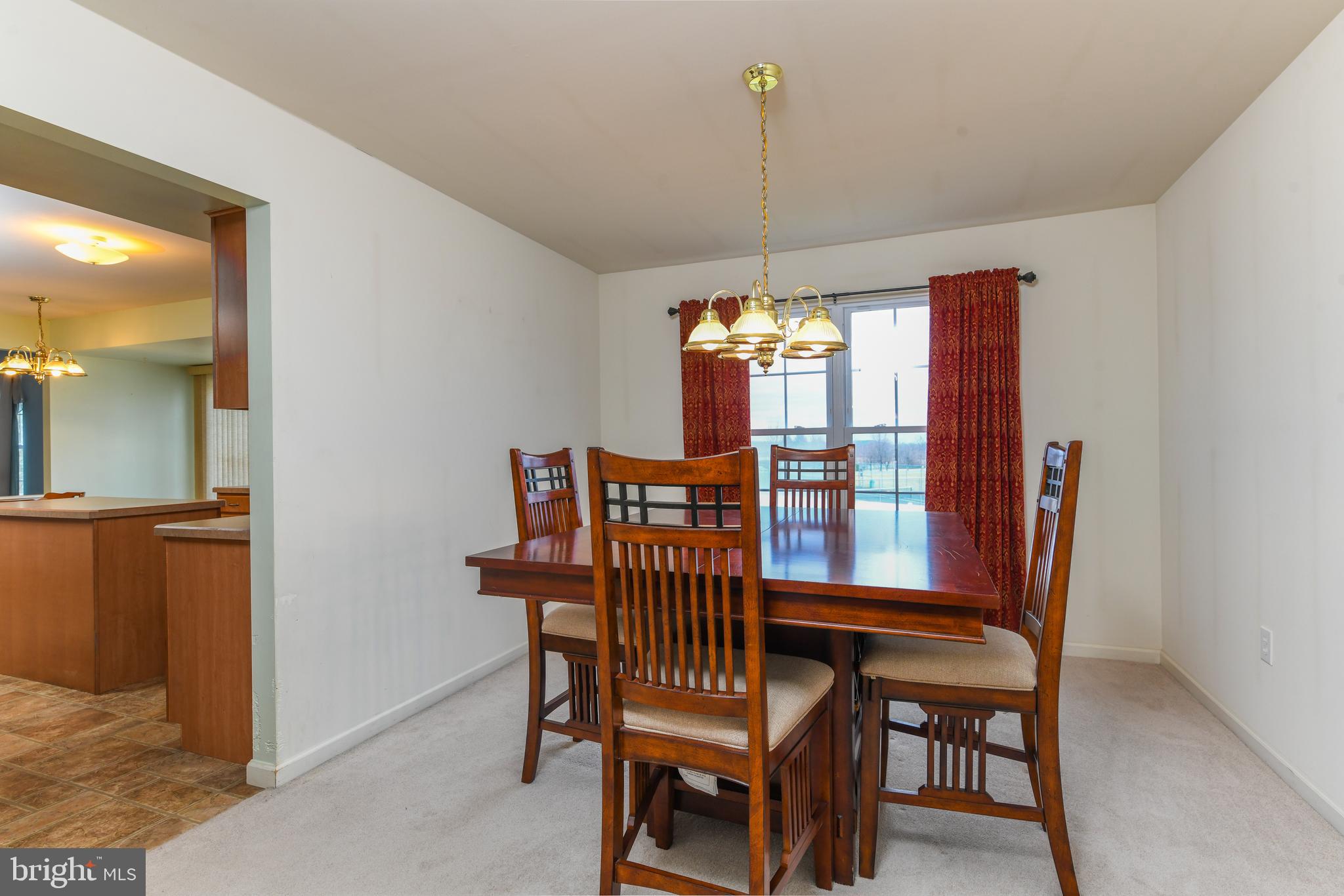 230 North Sandy Lane Reading, PA 19608 - Photo 8 of 38