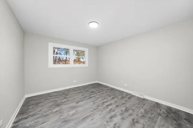 $430,000 | 8938 West 85th Place, Justice, IL 60458