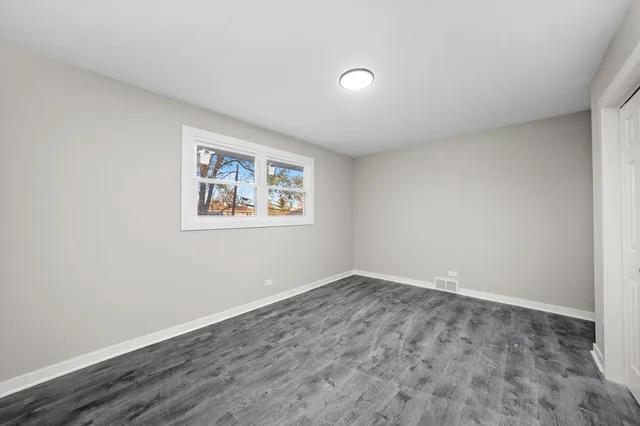 $430,000 | 8938 West 85th Place, Justice, IL 60458