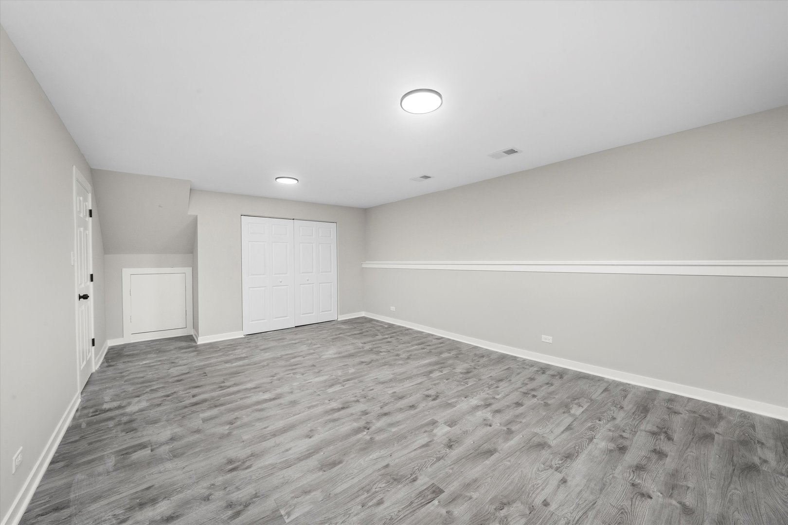 8938 West 85th Place Justice, IL 60458 - Photo 24 of 39 a view of empty room